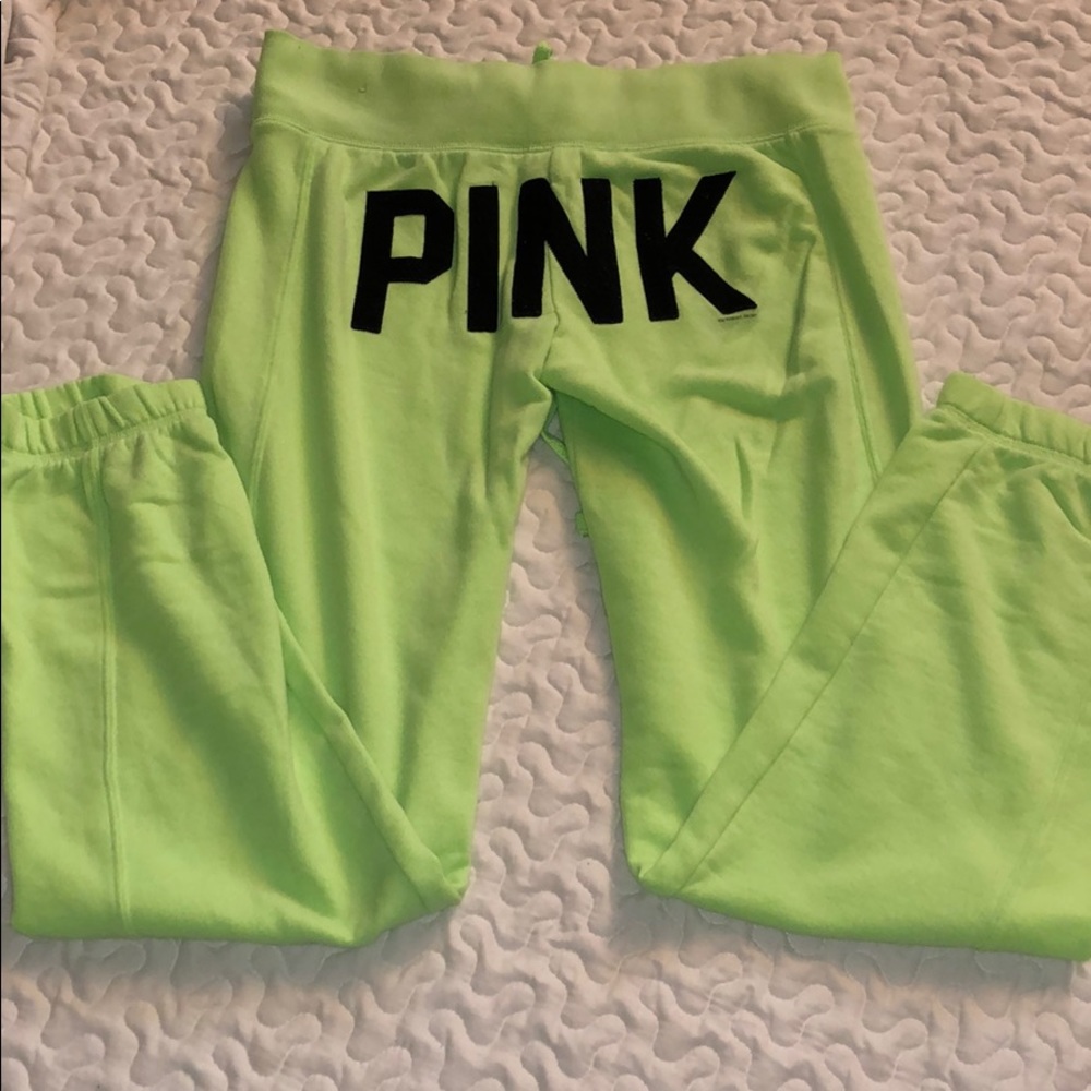 PINK Victoria’s Secret Capri sweatpants